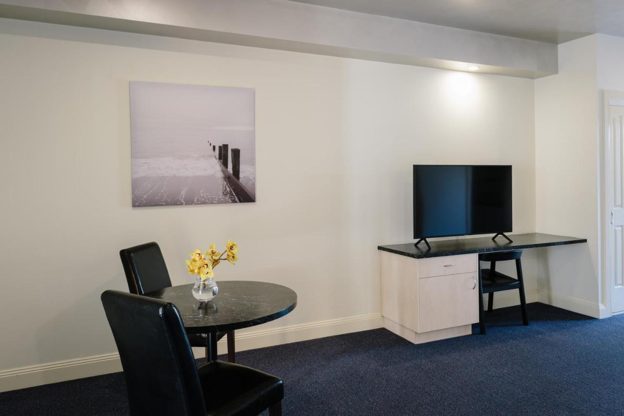 Fairways Resort Rosebud Extérieur photo