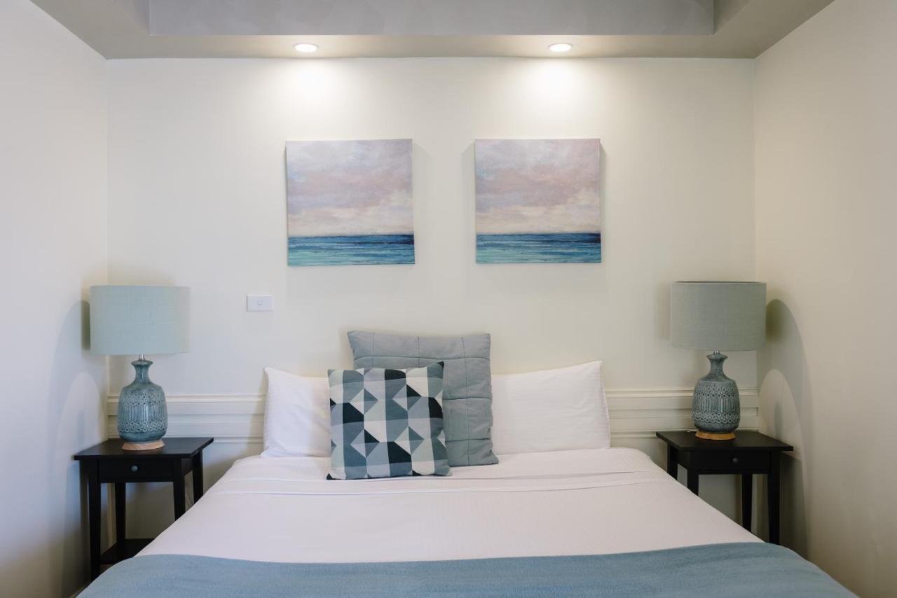 Fairways Resort Rosebud Extérieur photo
